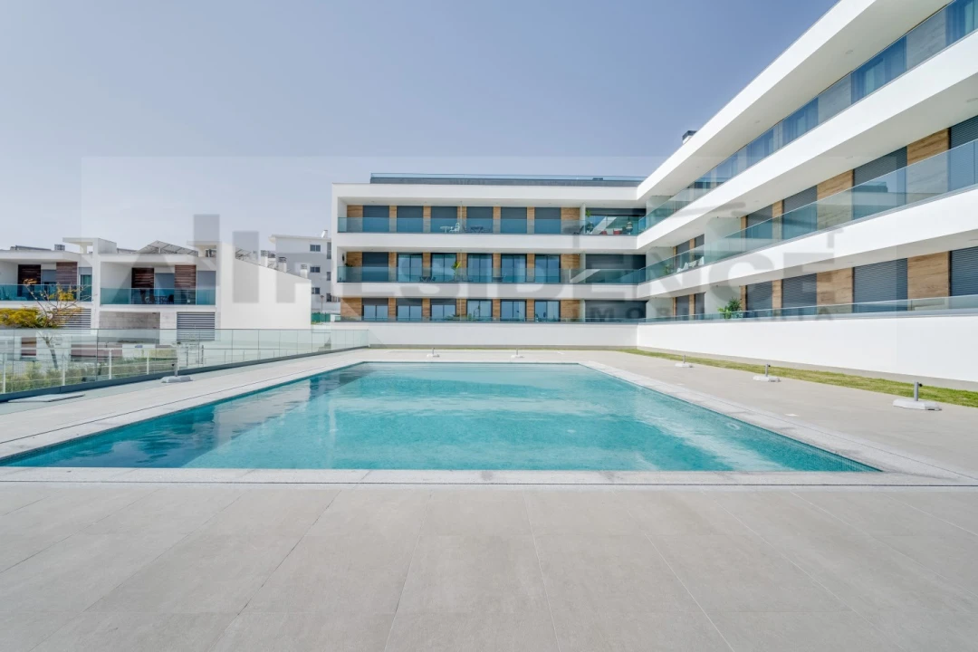 Apartamento T2 para Venda em Albufeira e Olhos de Água Foto 32