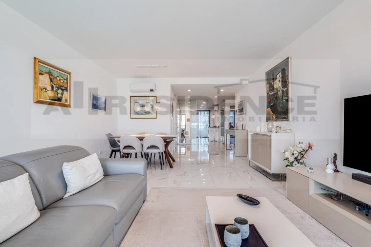 Apartamento T2 para Venda em Albufeira e Olhos de Água Foto 3