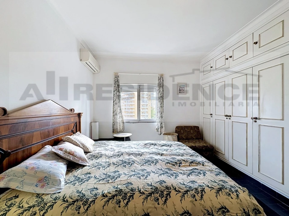 Apartamento T3 para Venda em Portimão Foto 14