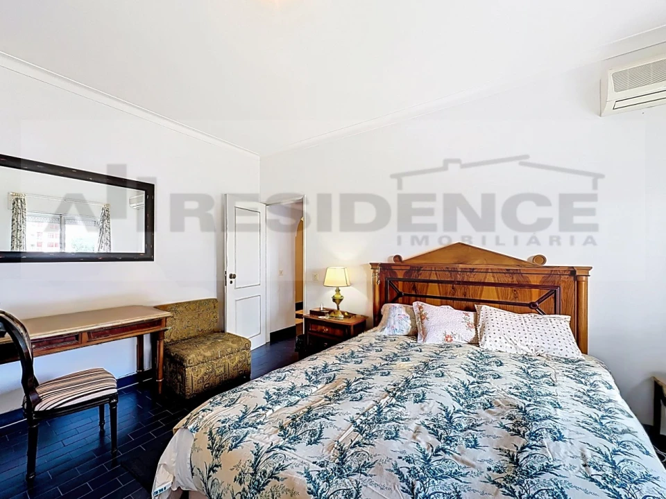 Apartamento T3 para Venda em Portimão Foto 19