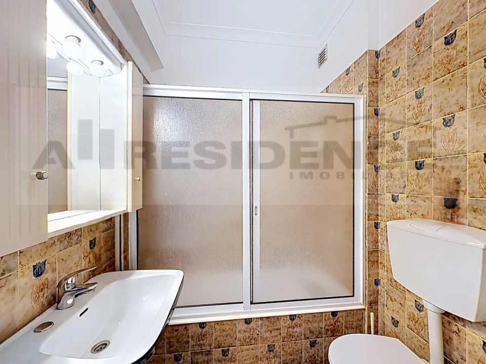 Apartamento T3 para Venda em Portimão Foto 33