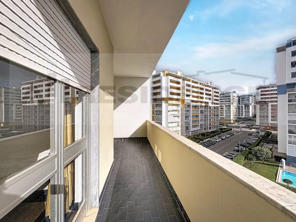 Apartamento T3 para Venda em Portimão Foto 36