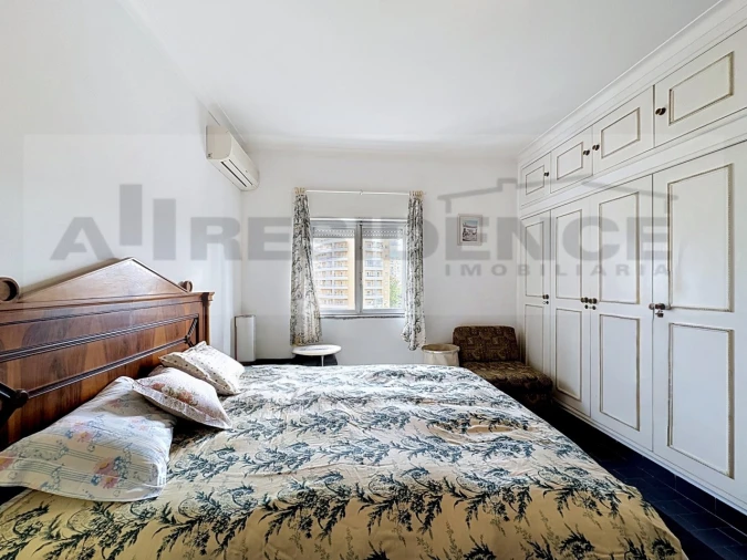 Apartamento T3 para Venda em Portimão Foto 14