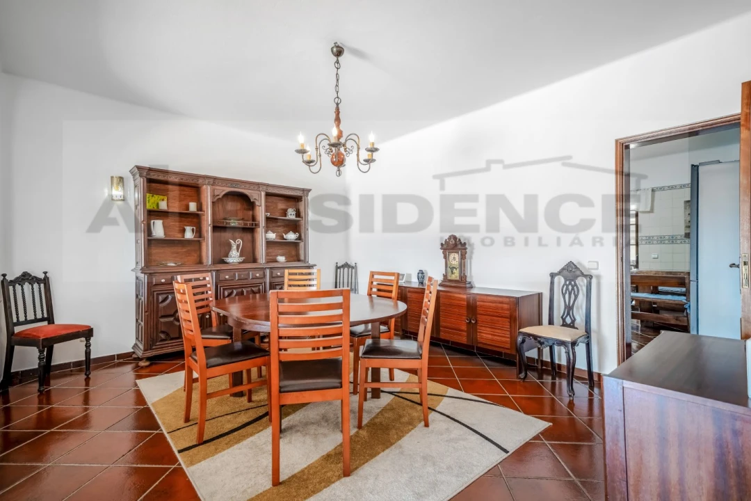 Moradia T4 para Venda em Portimão Foto 16