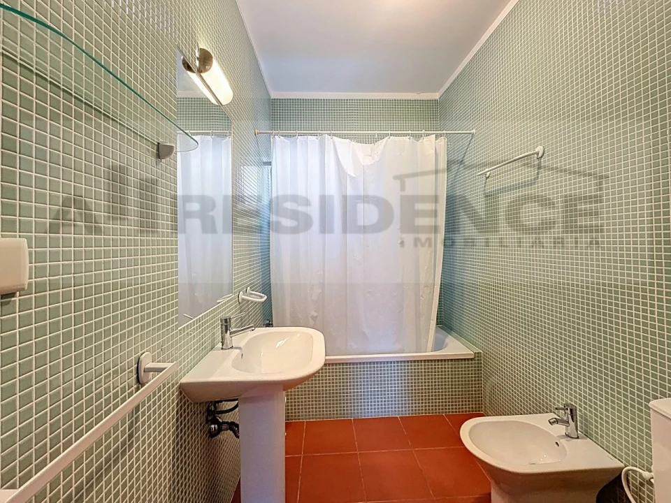 Moradia T3 para Venda em Albufeira e Olhos de Água Foto 13