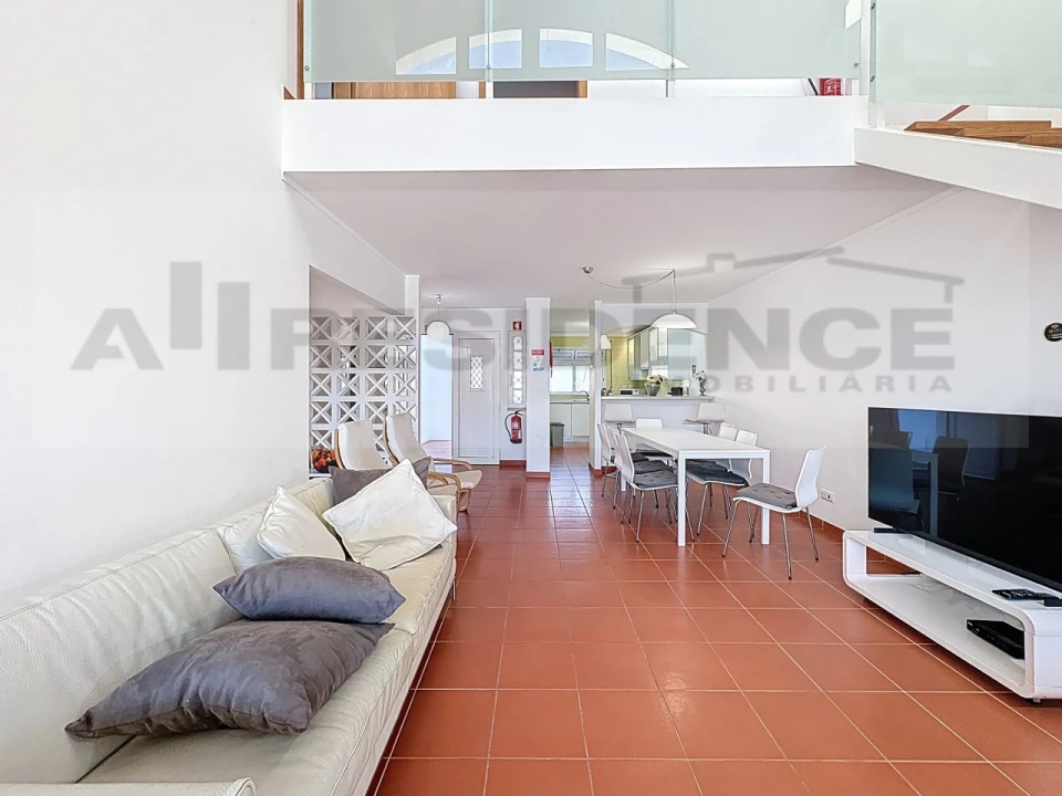 Moradia T3 para Venda em Albufeira e Olhos de Água Foto 40