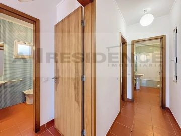 Moradia T3 para Venda em Albufeira e Olhos de Água