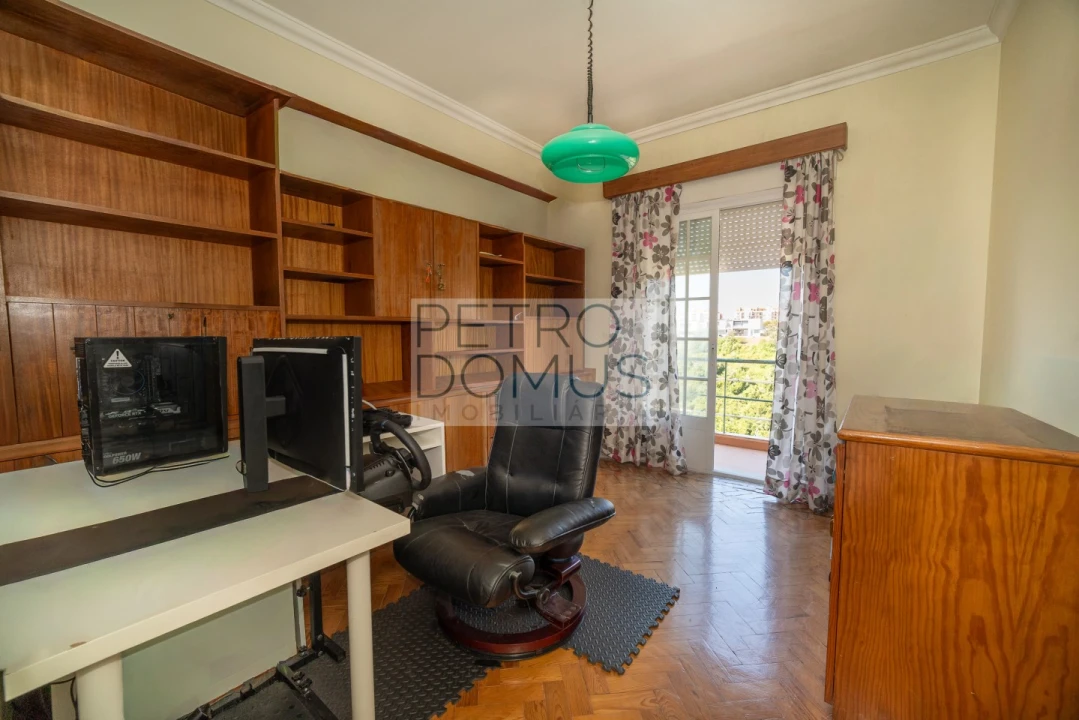 Moradia T4 para Venda em Marvila, Ribeira Santarém, São Salvador, São Nicolau Foto 23