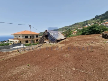 Moradia T3 para Venda em Arco da Calheta