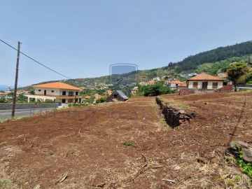 Moradia T3 para Venda em Arco da Calheta