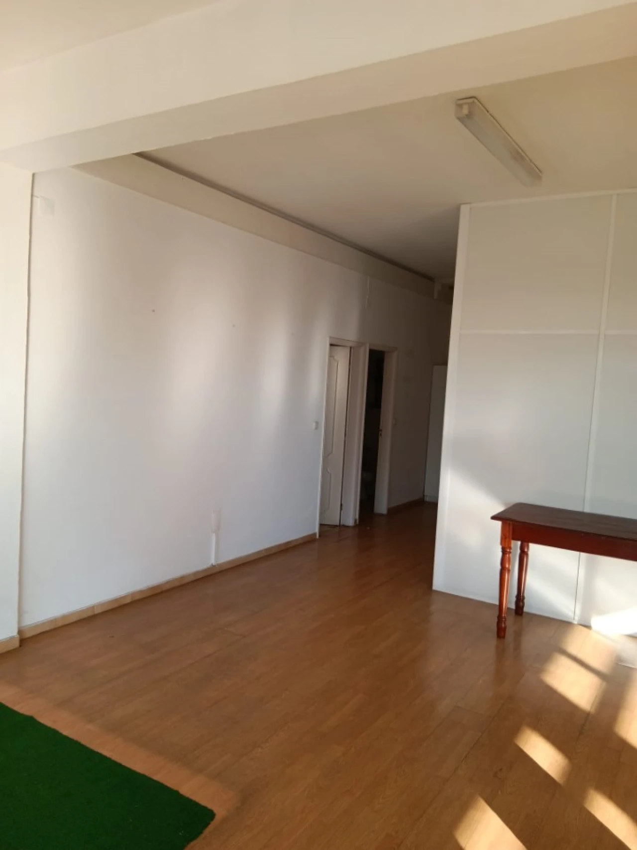 Loja para Arrendamento em Vieira de Leiria Foto 10