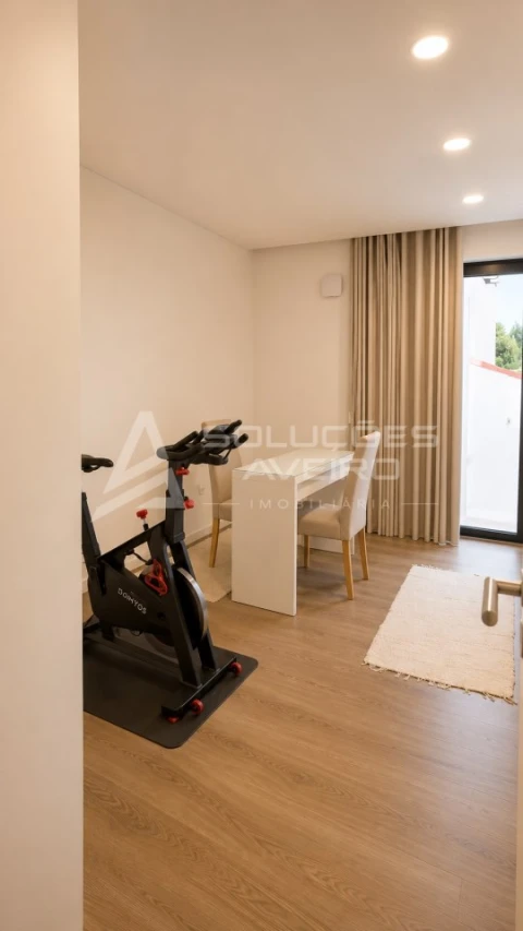 Moradia T3 para Venda em Santa Joana