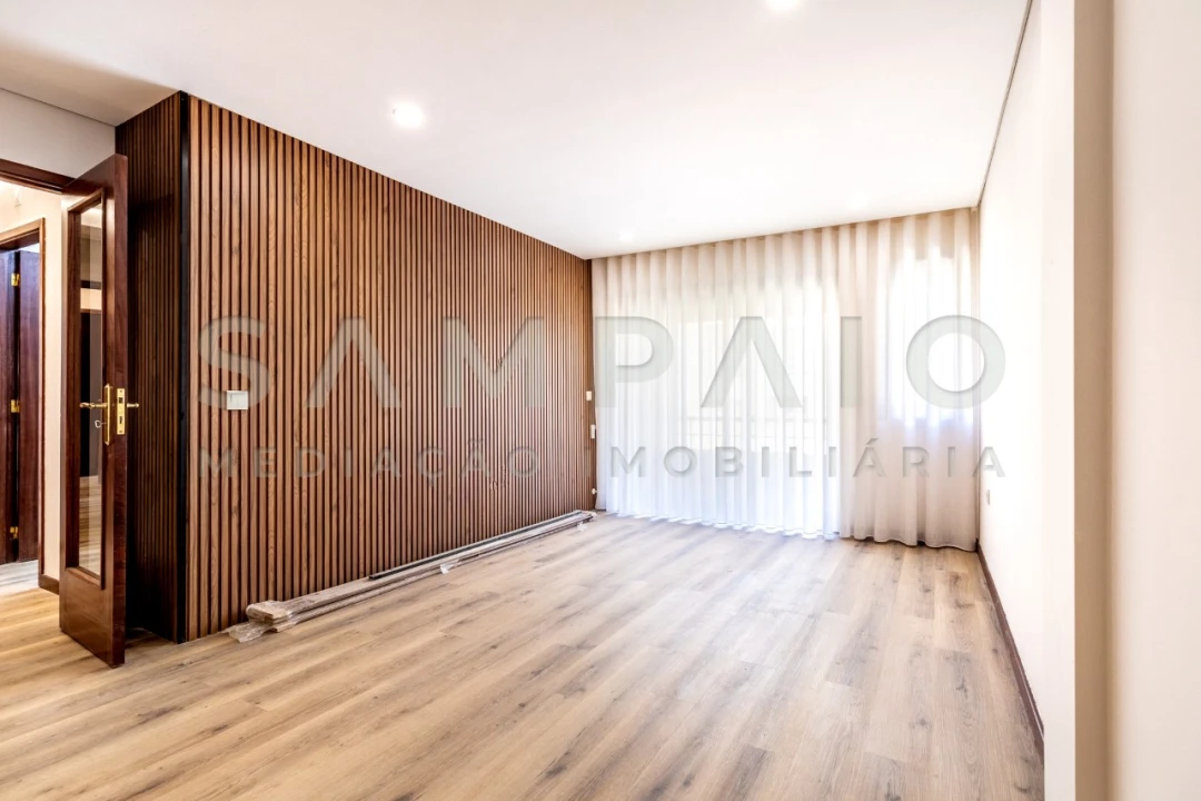 Apartamento T3 para Venda em Valongo Foto 4
