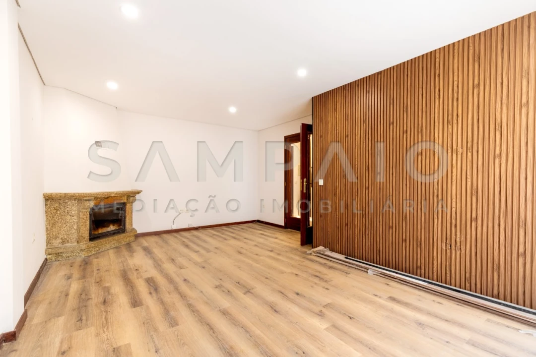 Apartamento T3 para Venda em Valongo Foto 5