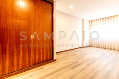 Apartamento T3 para Venda em Valongo