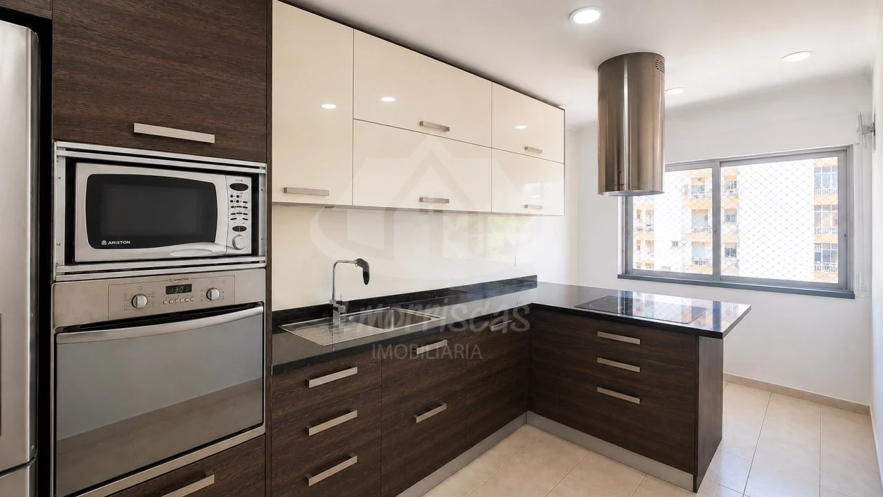 Apartamento T3 para Venda em Santa Iria de Azoia, São João da Talha e Bobadela Foto 1