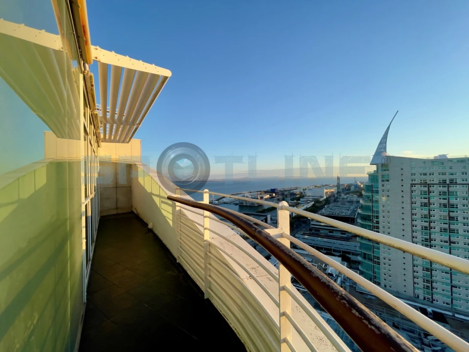 Apartamento T2 para Arrendamento em Parque das Nações Foto 1