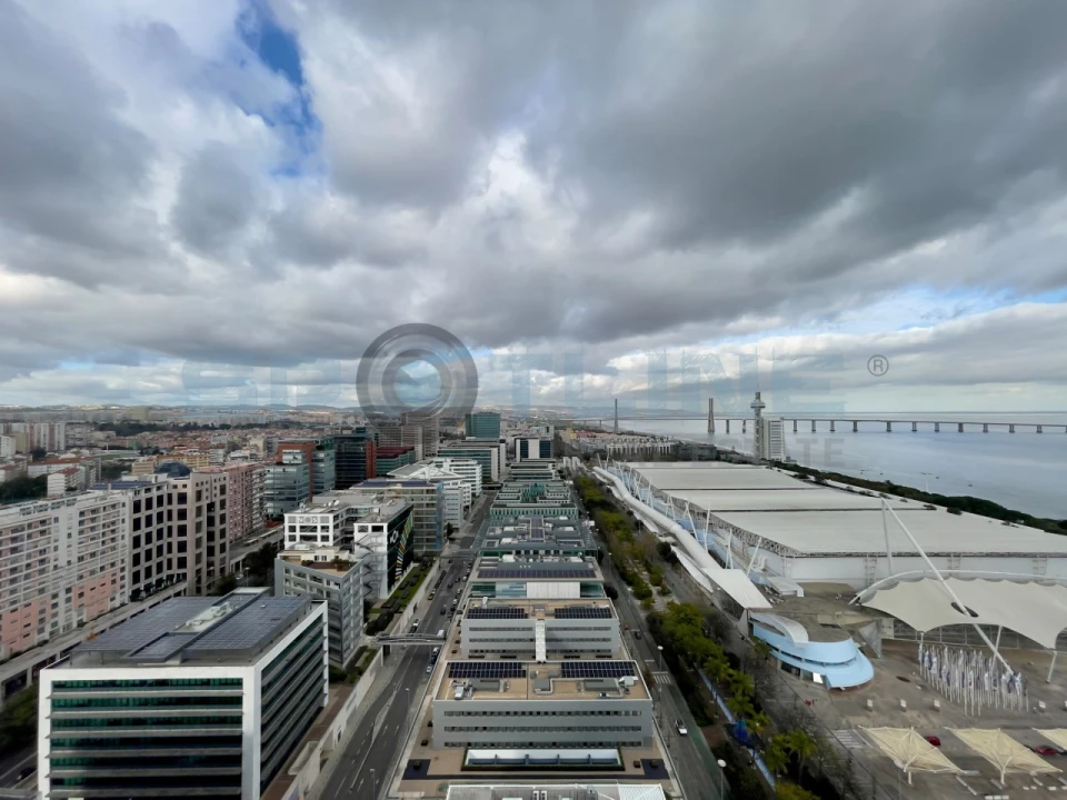 Apartamento T2 para Arrendamento em Parque das Nações Foto 58