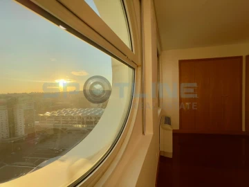 Apartamento T2 para Arrendamento em Parque das Nações