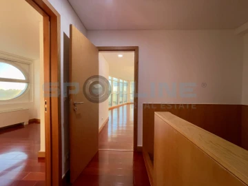 Apartamento T2 para Arrendamento em Parque das Nações