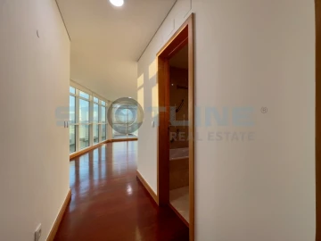 Apartamento T2 para Arrendamento em Parque das Nações