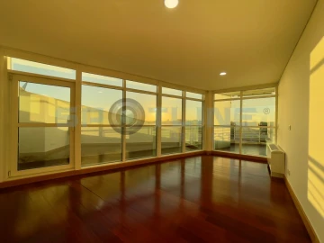 Apartamento T2 para Arrendamento em Parque das Nações