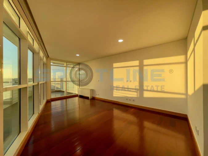 Apartamento T2 para Arrendamento em Parque das Nações Foto 39
