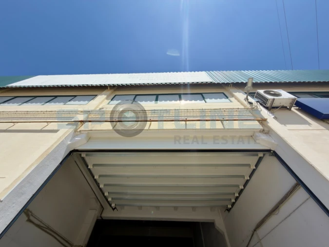 Armazém para Venda em Vialonga Foto 22