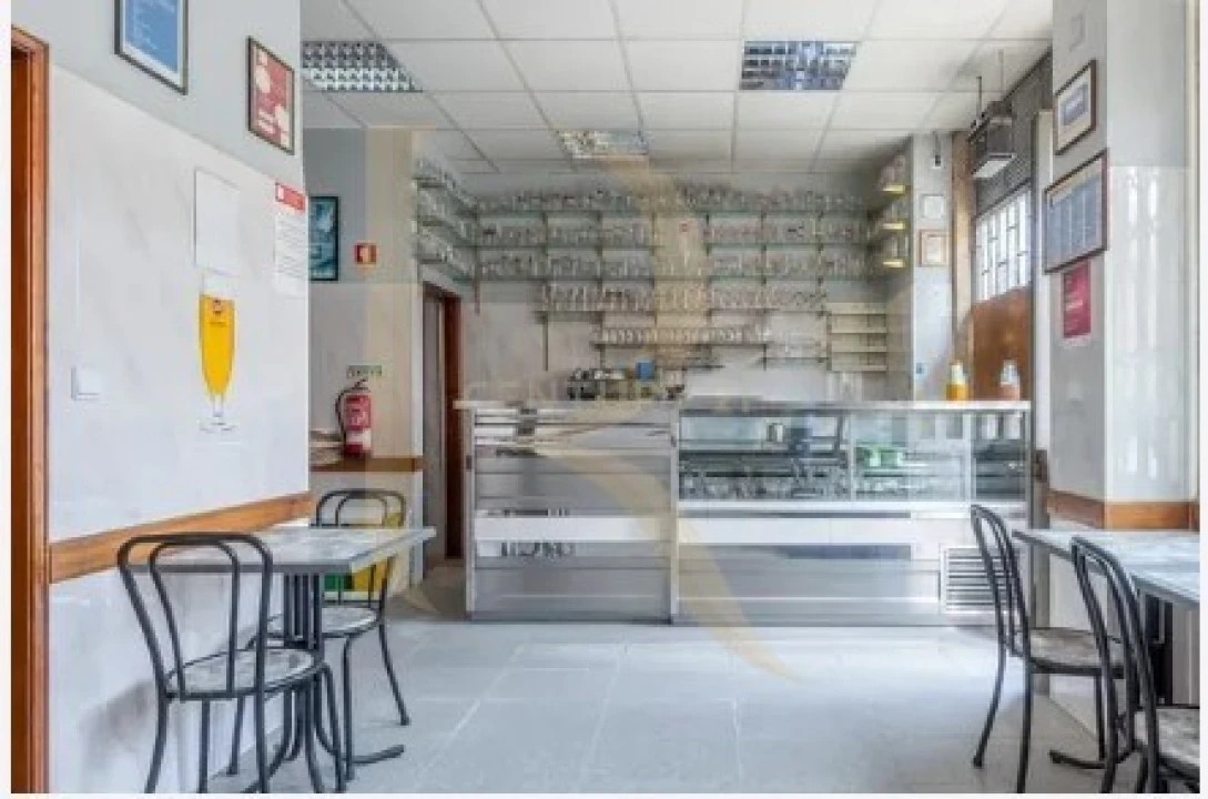 Loja para Venda em Benfica Foto 1