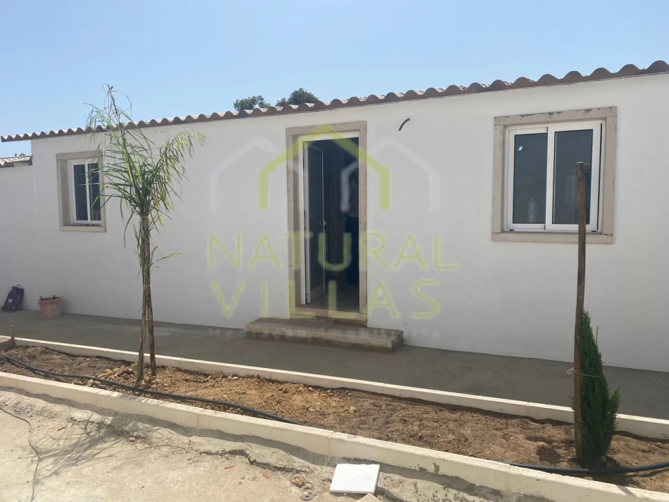 Quinta T16 para Venda em Pechão Foto 3