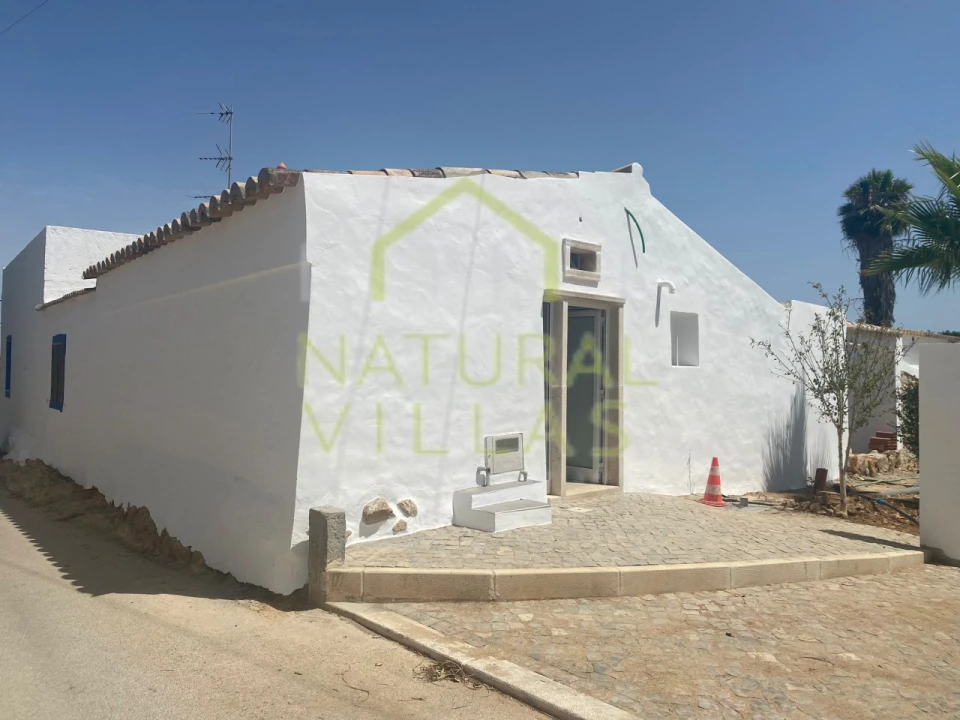 Quinta T16 para Venda em Pechão Foto 4