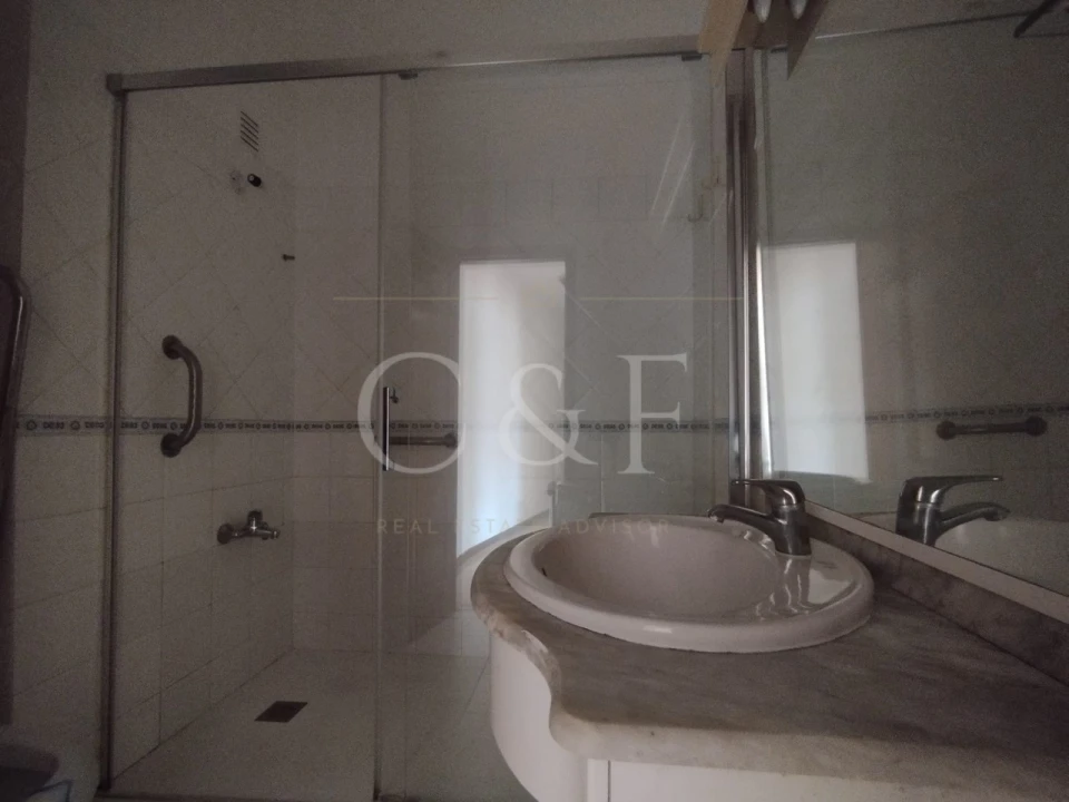 Apartamento T2 para Venda em Rio de Mouro Foto 23