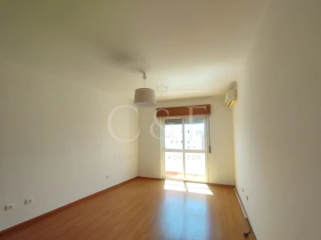 Apartamento T2 para Venda em Rio de Mouro