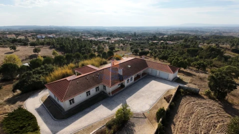 Quinta T5 para Venda em São Pedro de Tomar