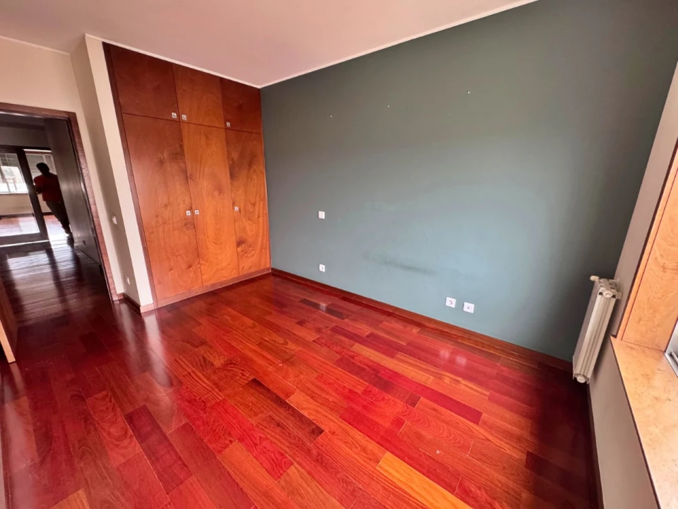 Apartamento T3 para Venda em Cidade da Maia Foto 22