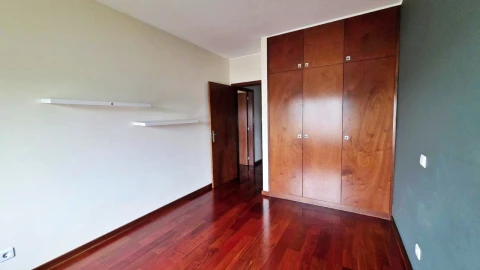 Apartamento T3 para Venda em Cidade da Maia