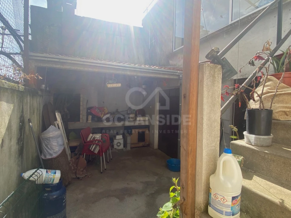 Moradia T4 para Venda em Souto da Casa Foto 4