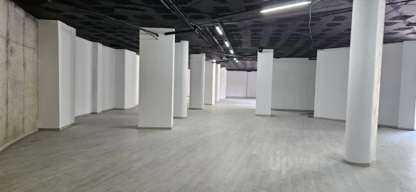 Loja para Arrendamento em Barcarena