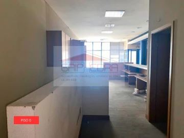 Loja para Venda em Santa Maria de Lamas