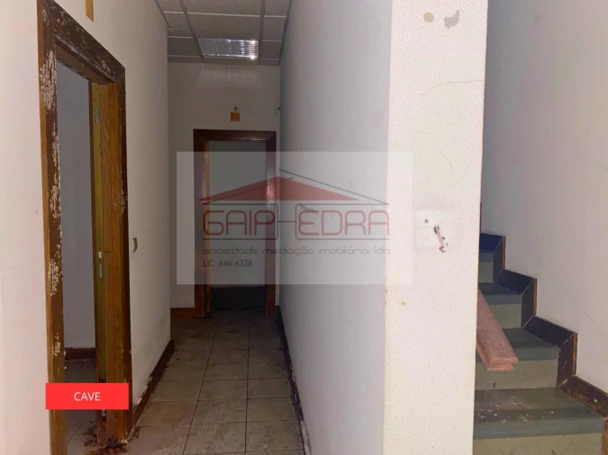 Loja para Venda em Santa Maria de Lamas Foto 18