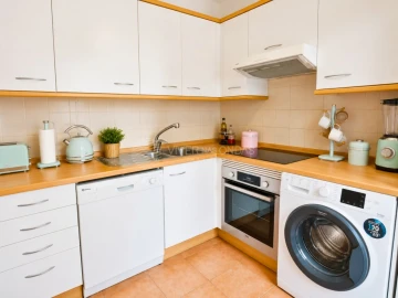 Apartamento T2 para Venda em Charneca de Caparica e Sobreda