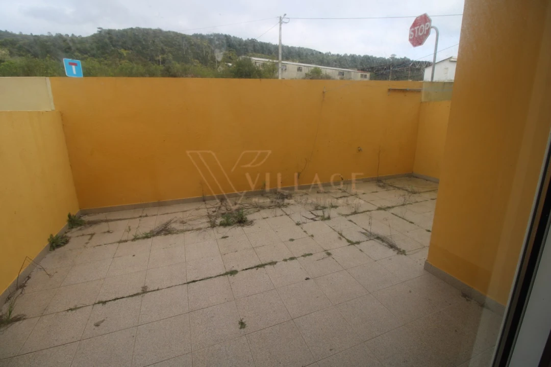 Moradia T3 para Venda em Vila Praia de Ancora Foto 6