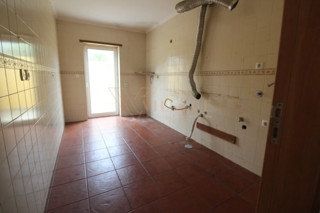 Moradia T3 para Venda em Vila Praia de Ancora Foto 11
