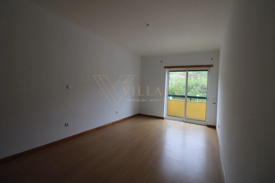 Moradia T3 para Venda em Vila Praia de Ancora Foto 12