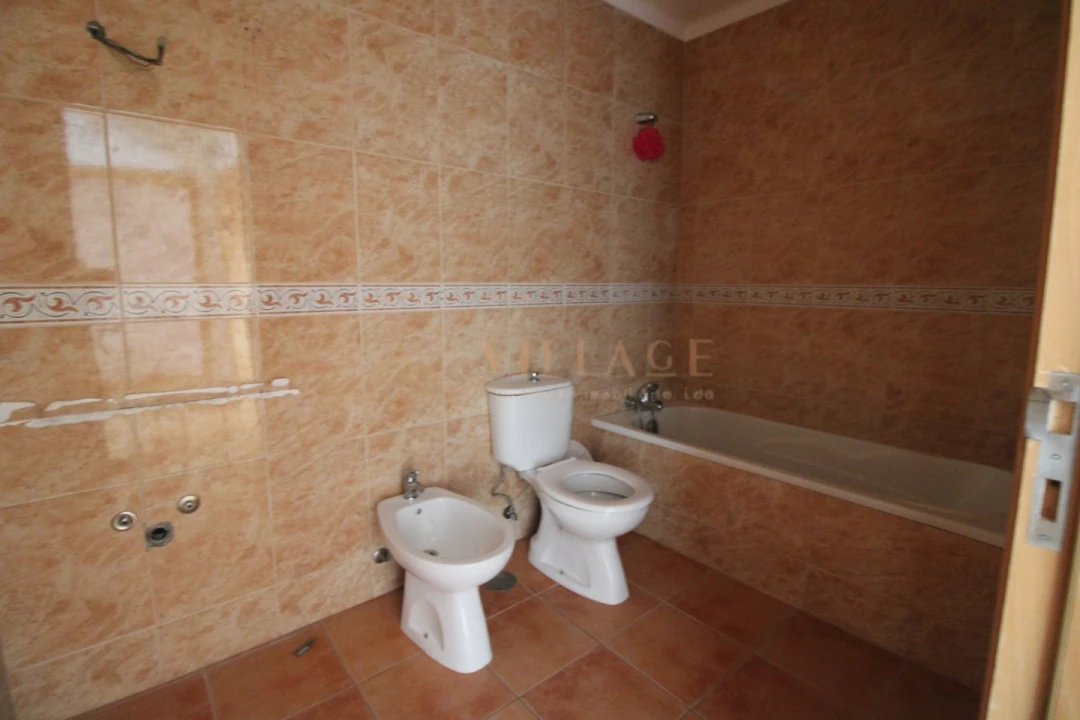 Moradia T3 para Venda em Vila Praia de Ancora Foto 20