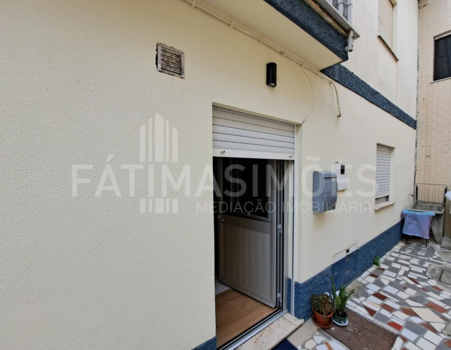Apartamento T1 para Venda em Vila Praia de Ancora Foto 9