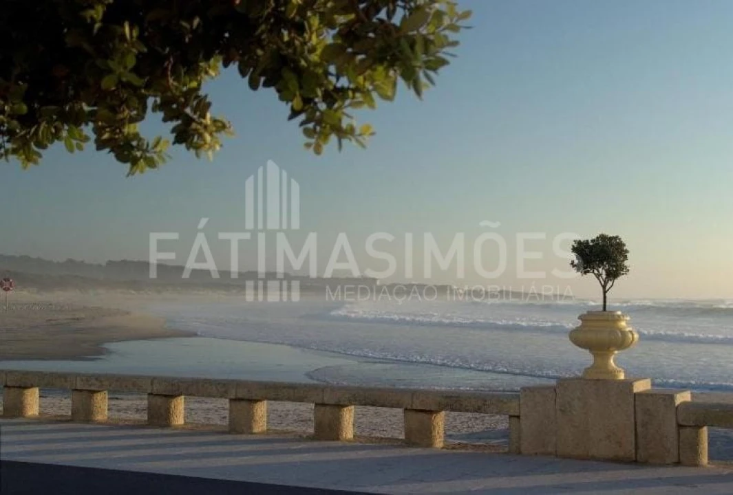 Apartamento T1 para Venda em Vila Praia de Ancora Foto 1