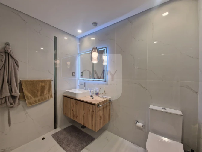 Moradia T5 para Venda em Nossa Senhora da Conceição, São Pedro e São Dinis Foto 10