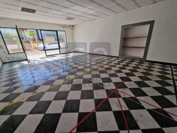 Loja para Venda em Chamusca e Pinheiro Grande