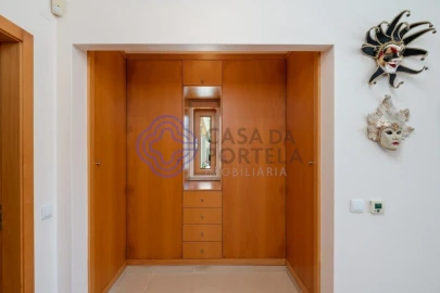 Moradia T4 para Venda em Santa Catarina
